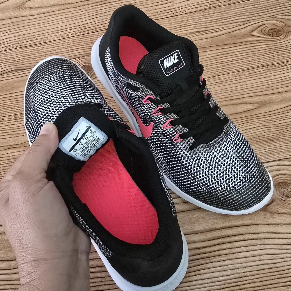 NIKE Flex 2018 RN Running Shoes - Picture 9 of 9